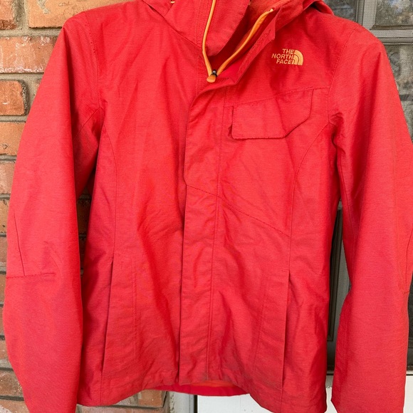 The North Face 3-in-1 Triclimate Jacket - Picture 8 of 14